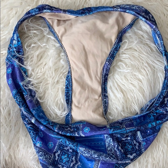 String Bikini Set - Picture 6 of 6